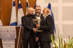 cb27628c-75e6-484d-9d15-55b453385107